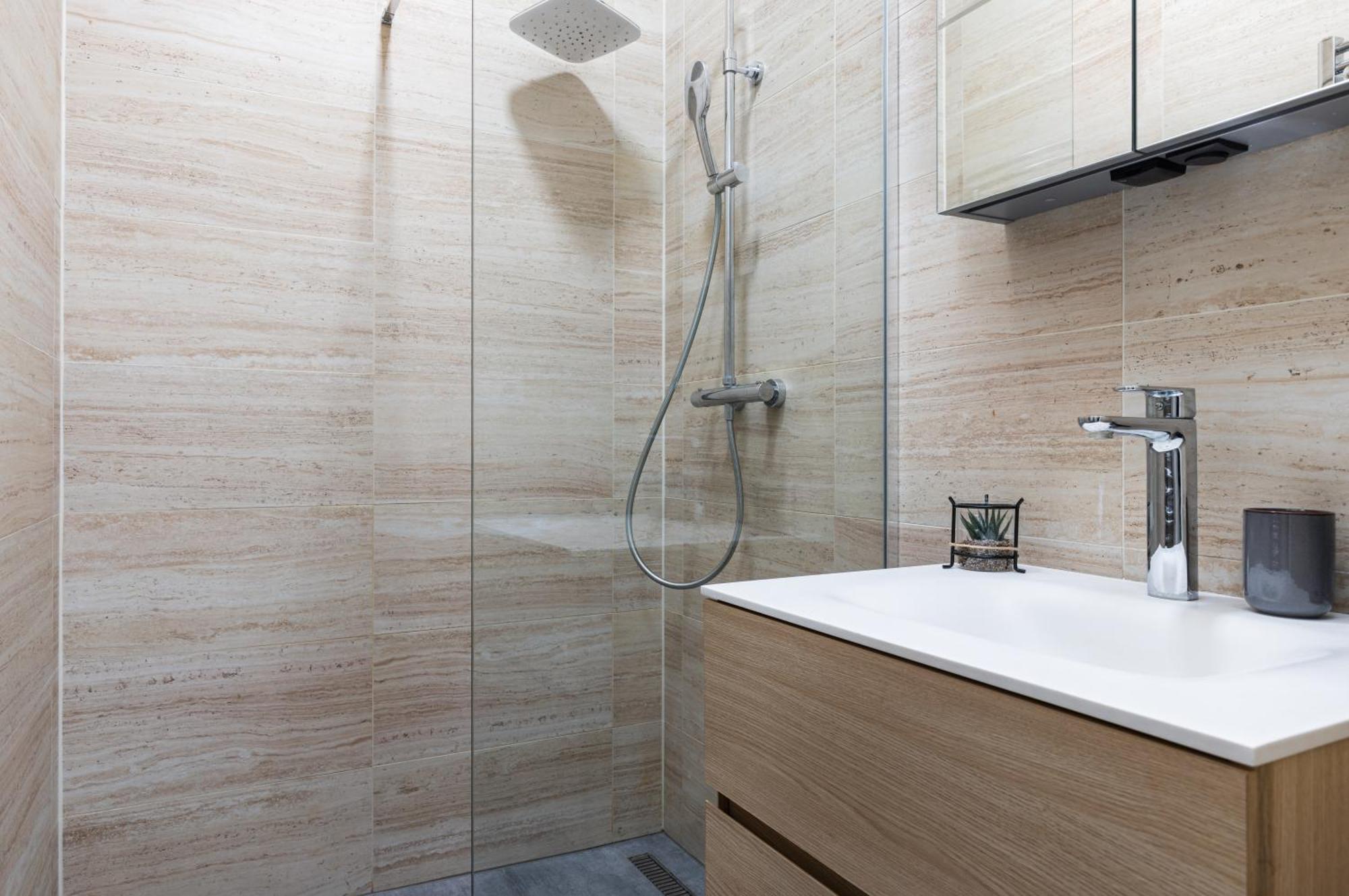 Stay2Gether City Buzz Apt - O2 Arena - Sleeps 6 Prague Exterior photo